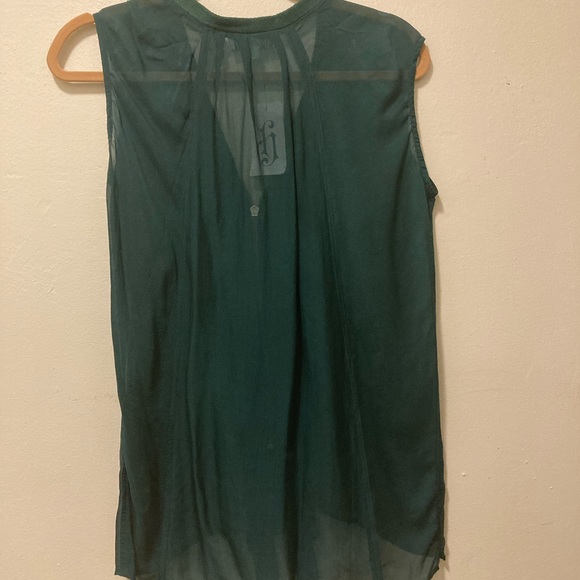 NWT Silk Ruffle Top and Zip Size Small - Picture 5 of 9